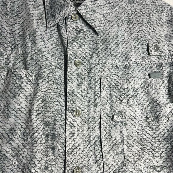 Reel Legends Shirt Mens Saltwater Gray White Button Up Long Sleeve Fishing Sz M - Picture 2 of 13